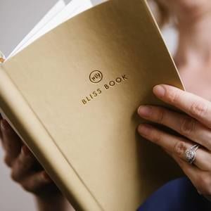 Meet your Posher, Lara